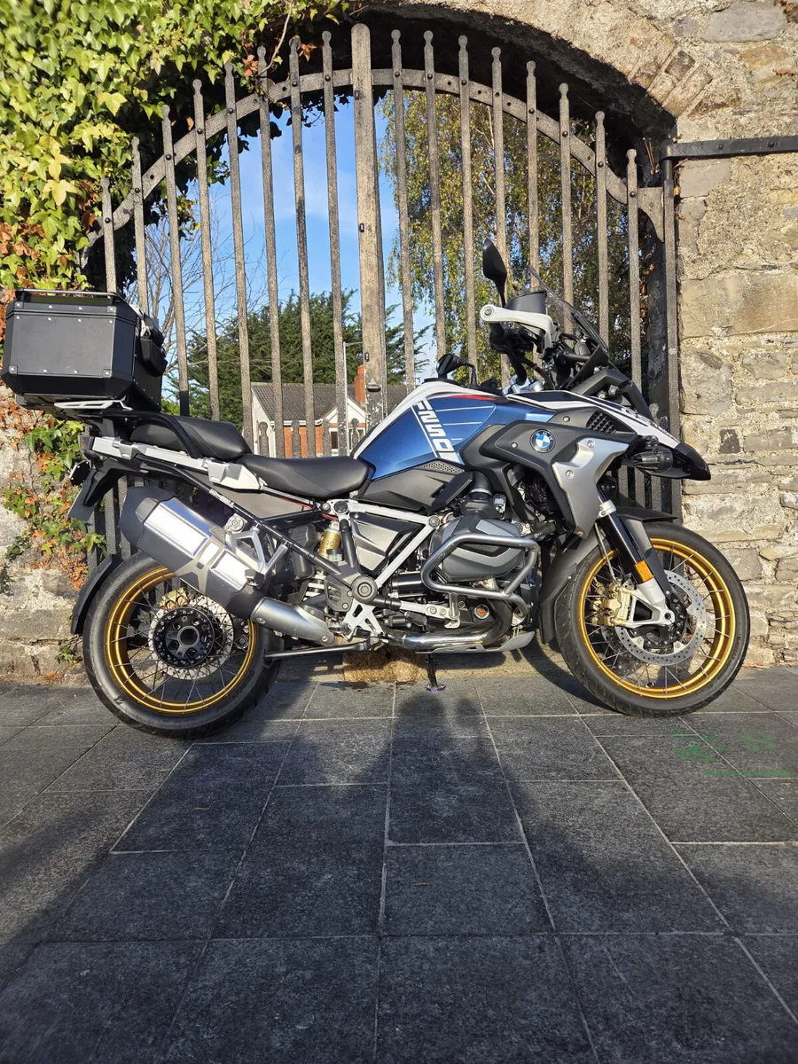 2022 BMW R1250GS TROPHY MOTO4U - Image 1
