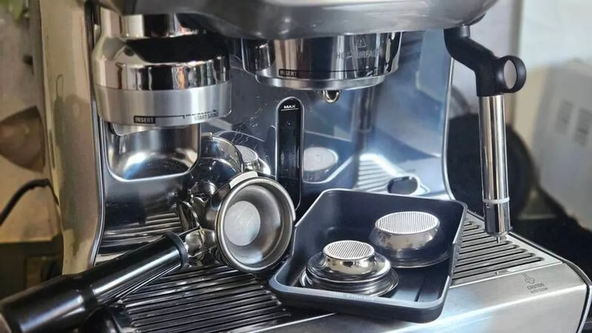 Sage Oracle Touch Coffee Machine. - Image 2