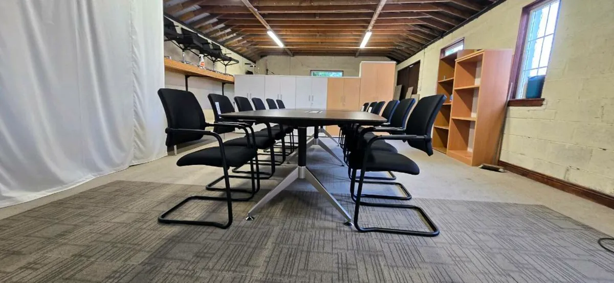 Meeting table and chairs New and in stock - Image 4