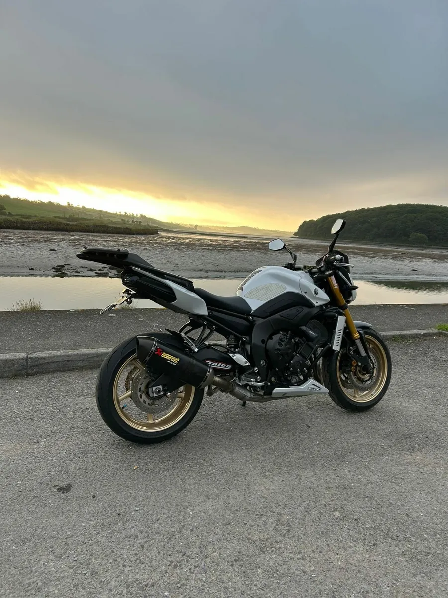 SELLING YAMAHA  FZ8 - Image 2