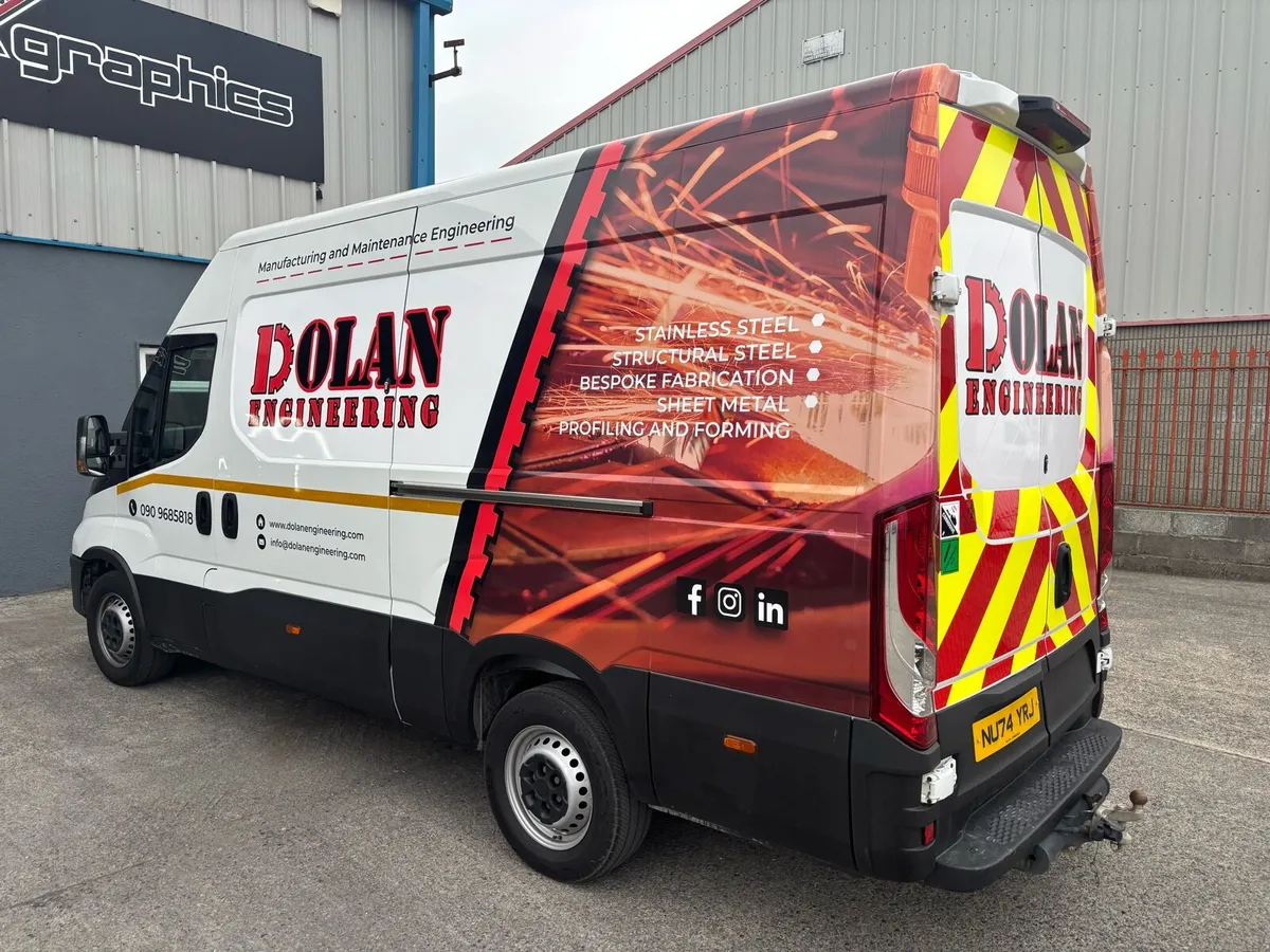VEHICLE GRAPHICS - Image 1