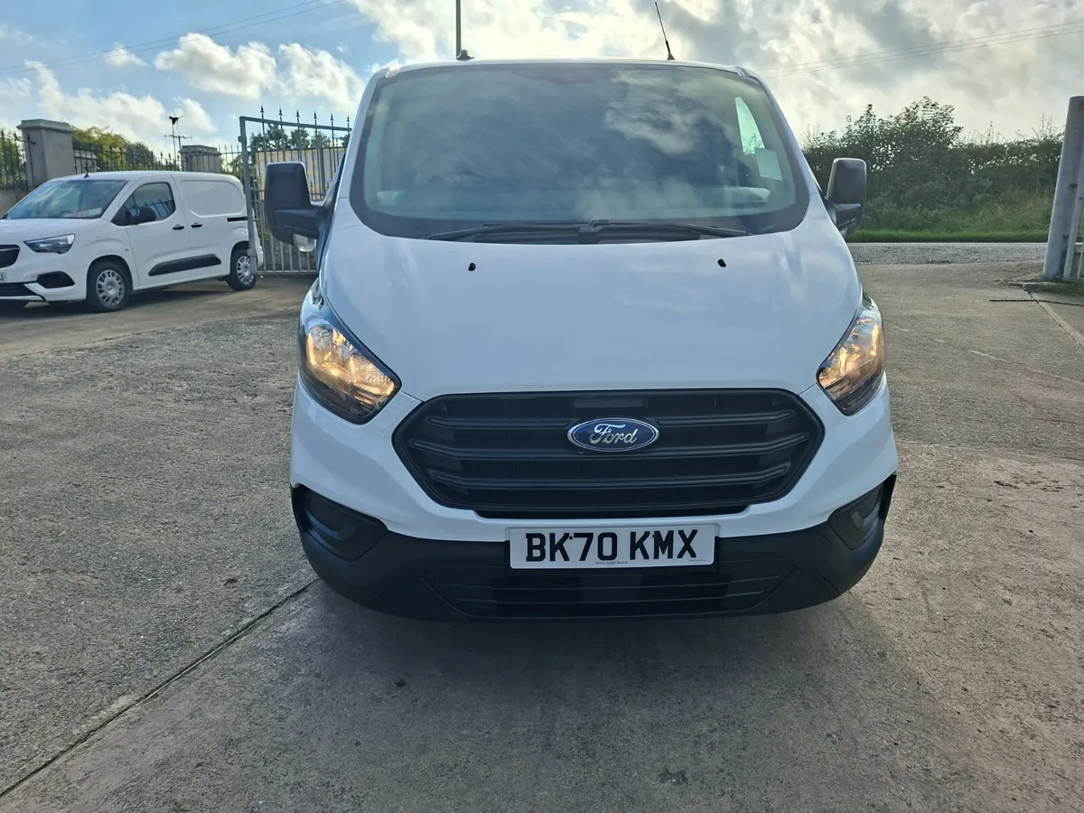 VRT €200 LATE 2020 TRANSIT CUSTOM 105 300 SWB - Image 2