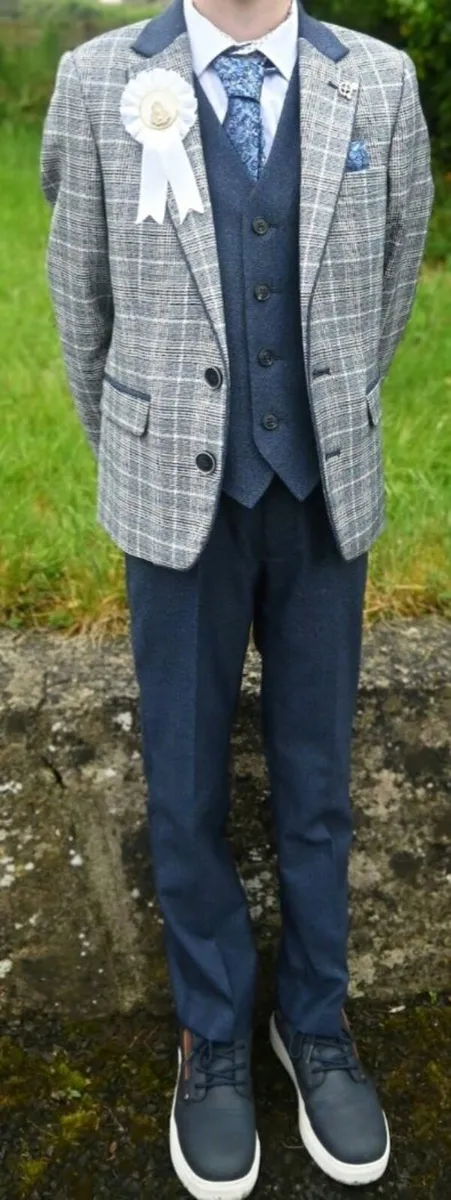 Communion suit - Image 1