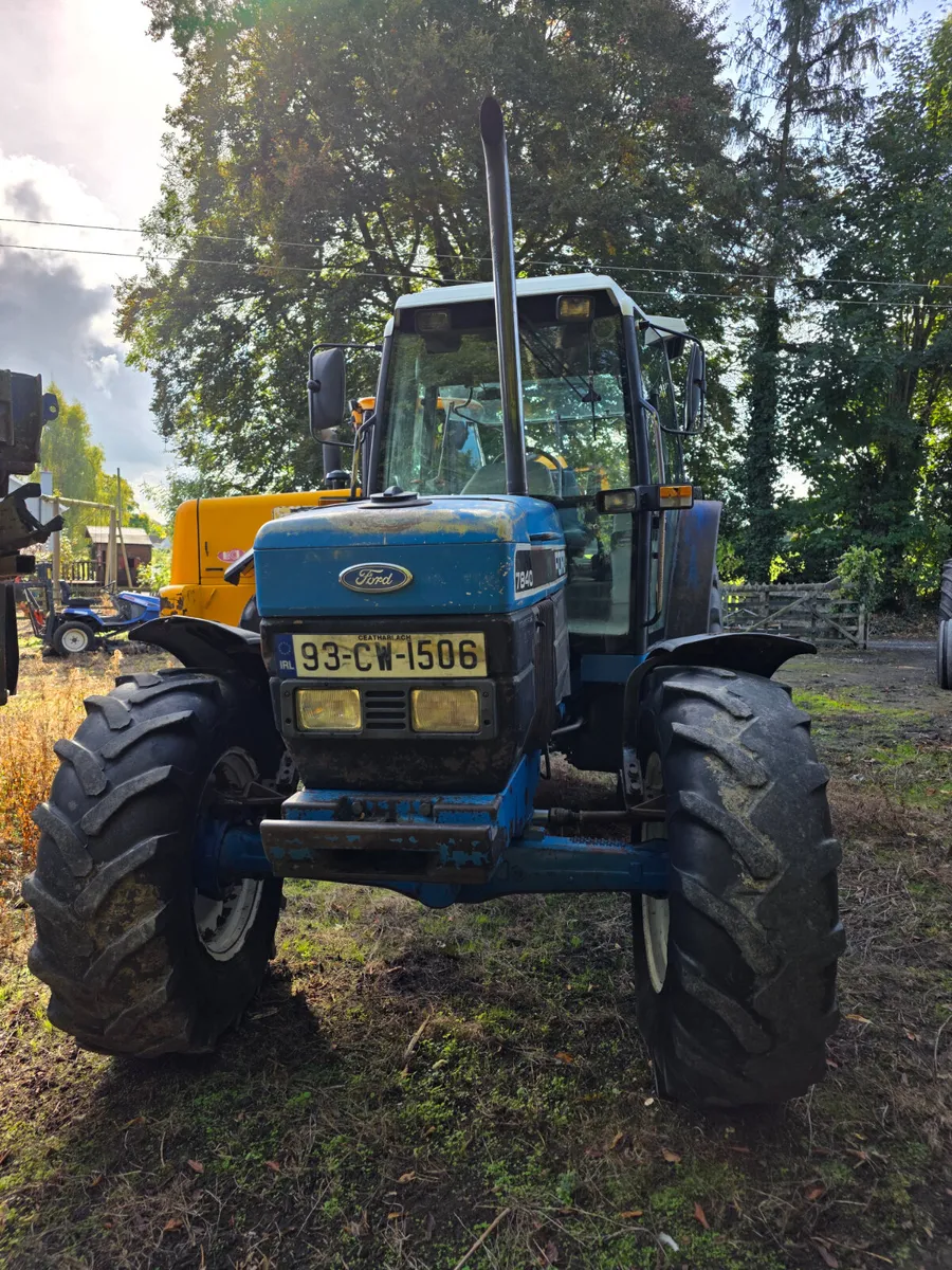 Ford. 7840 - Image 2