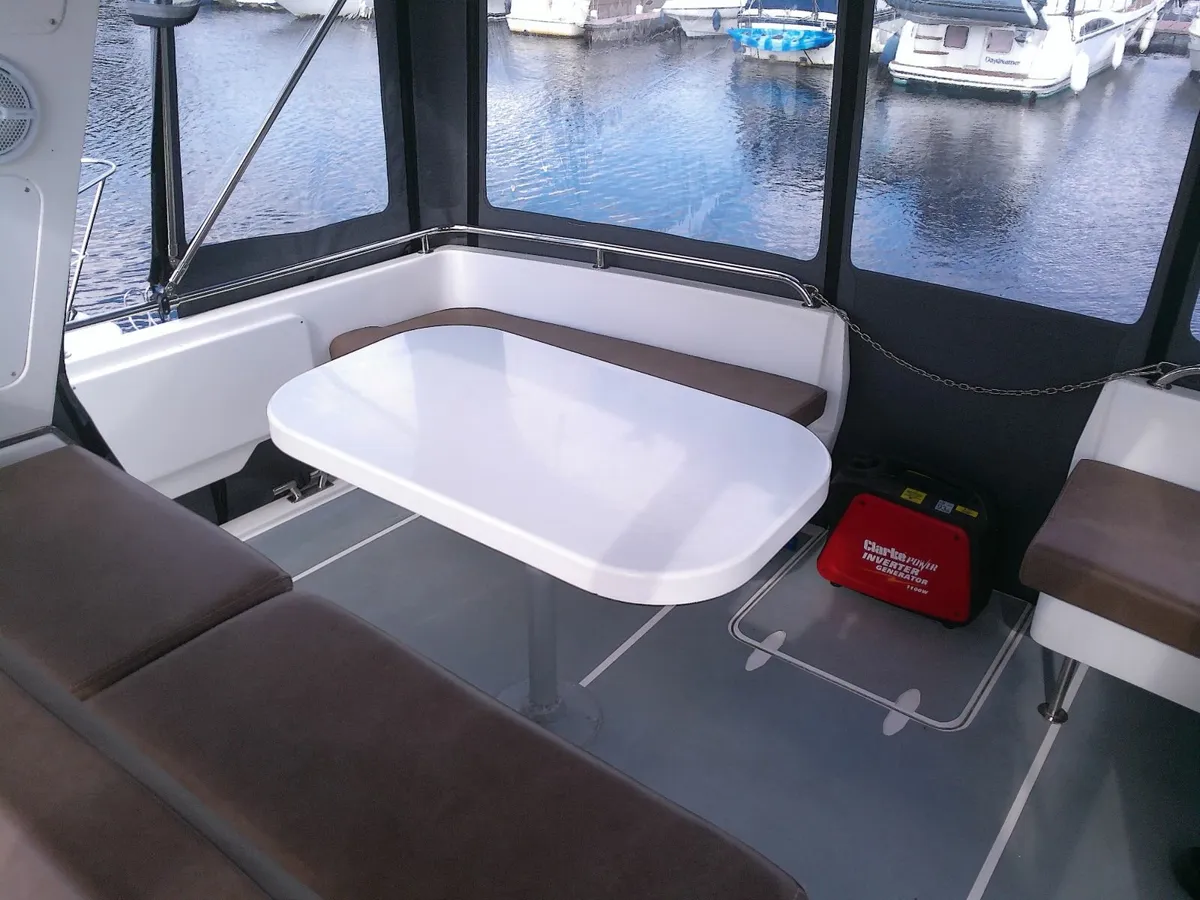 1999/2000 Haines 39. - Image 3