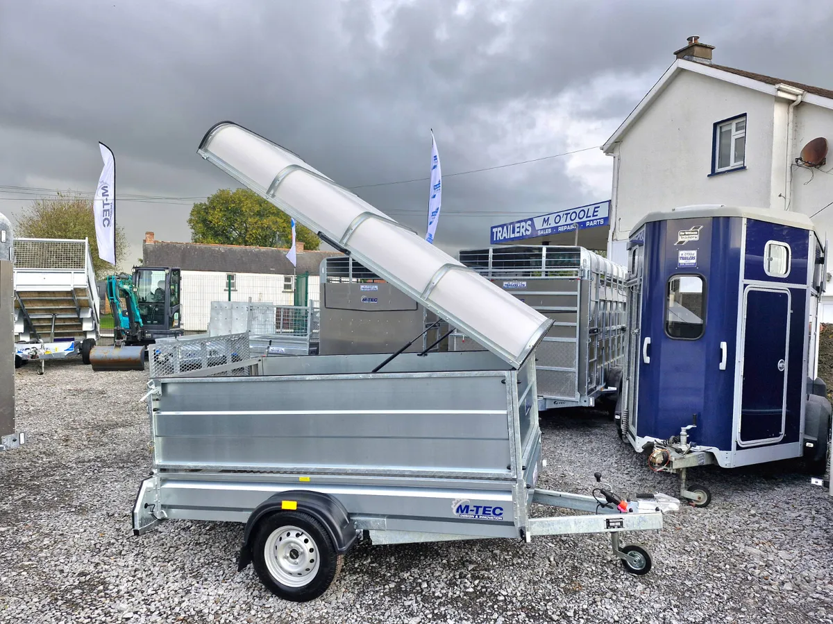 NEW M-TEC  8' x 4'  CALF,  SHEEP,  PIG  TRAILER - Image 1