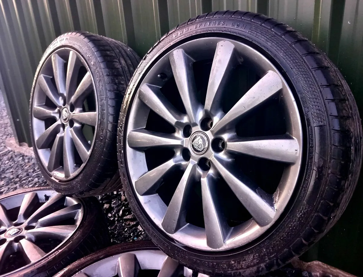 ■ 5x108 Alloys 19s in Great Condition ■ - Image 3