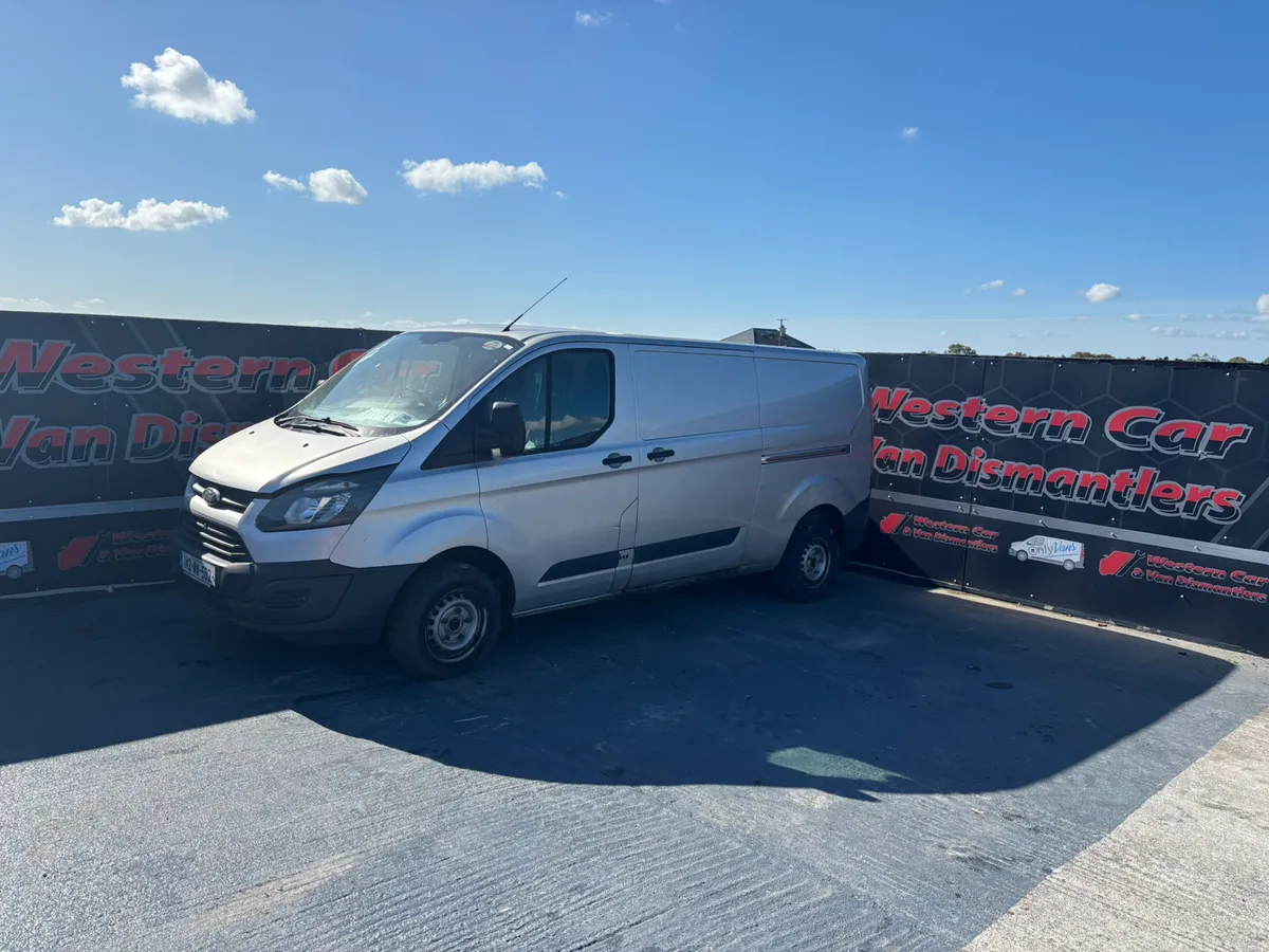 141 ford transit custom 2.2 for dismantling