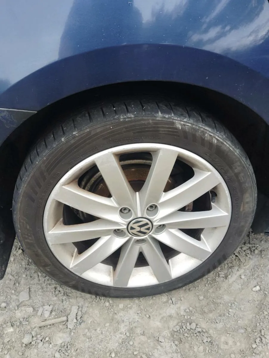 Breaking vw Jetta 2014 1.6tdi cay lp5w lhw - Image 3