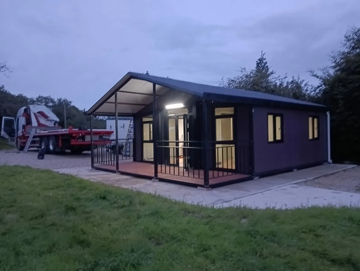 Modular home - Image 1