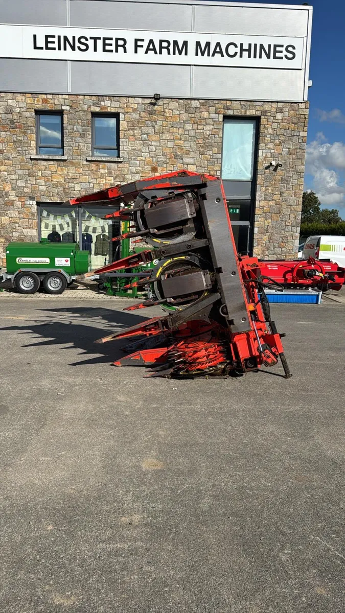 Kemper 360 8 row maize head - Image 1