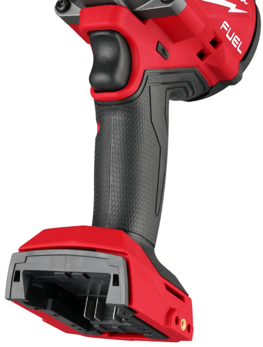 M18 FUEL™ ½″ high torque impact wrench - Image 4