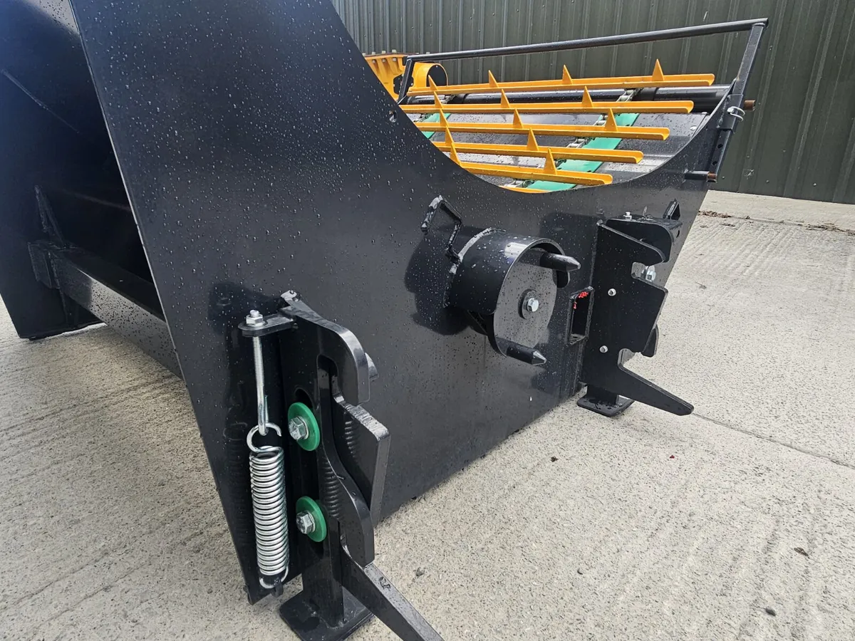 Rhino Bale Unroller - Image 2