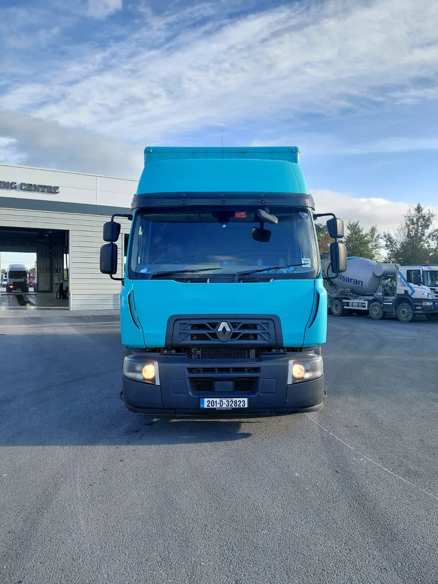 Renault D Wide 26 tonner - Image 2