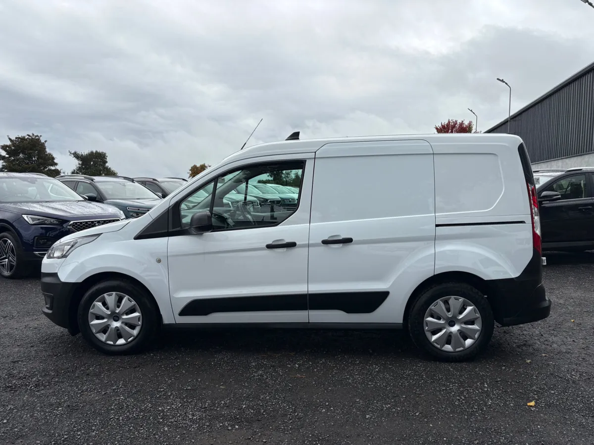 Ford Transit Connect - Image 2