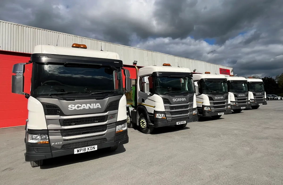 2018 Scania P410s 8x4 Tippers x 5 - Image 3