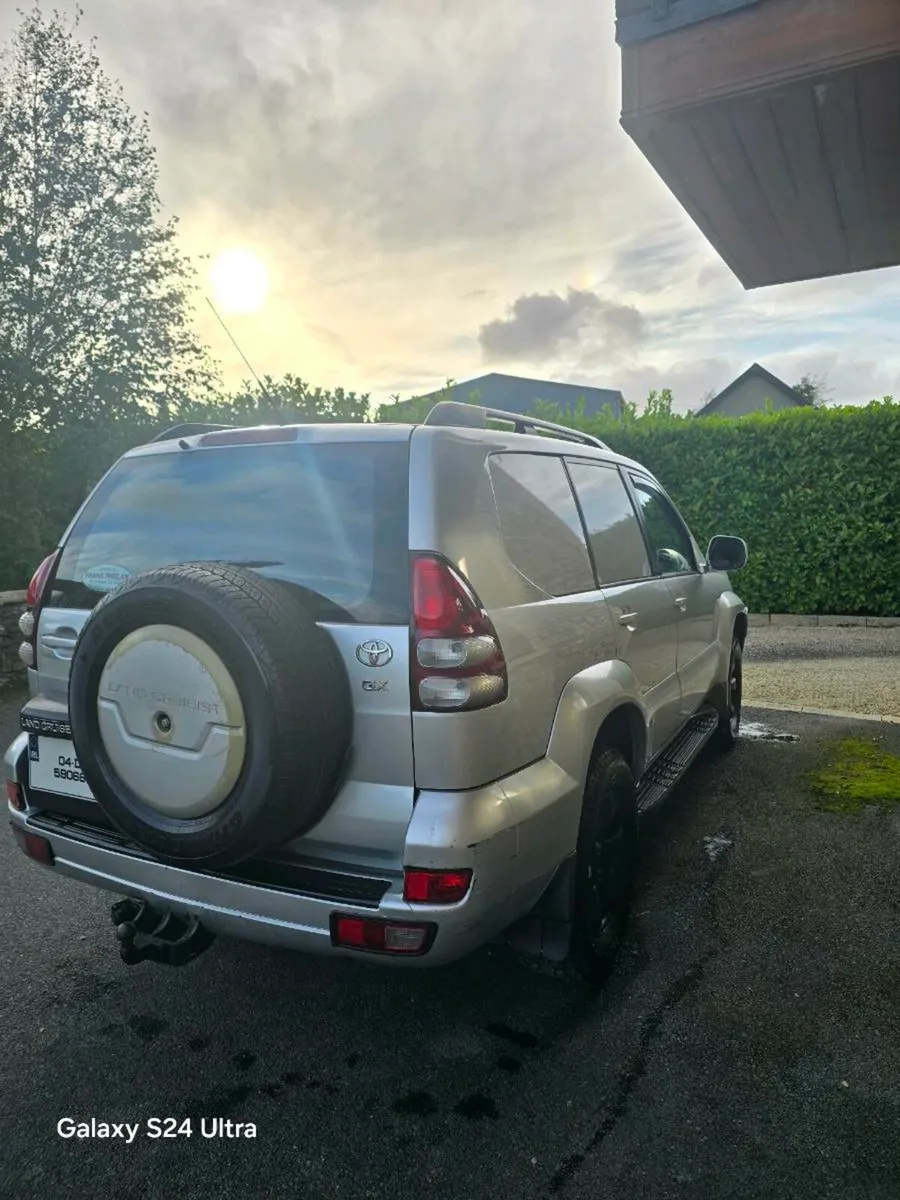 Toyota Land Cruiser - Image 3