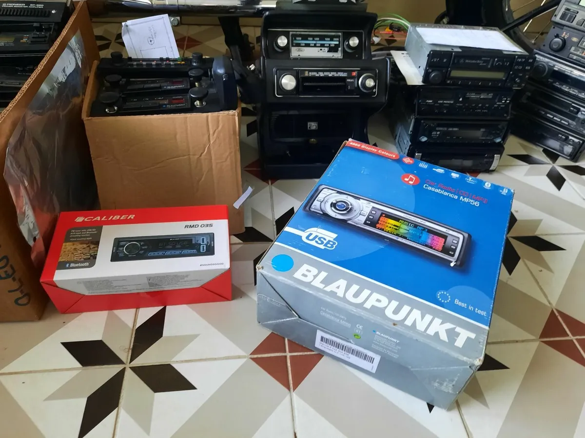 Radios. Huge Collection.  1960 > 2000s - Image 4