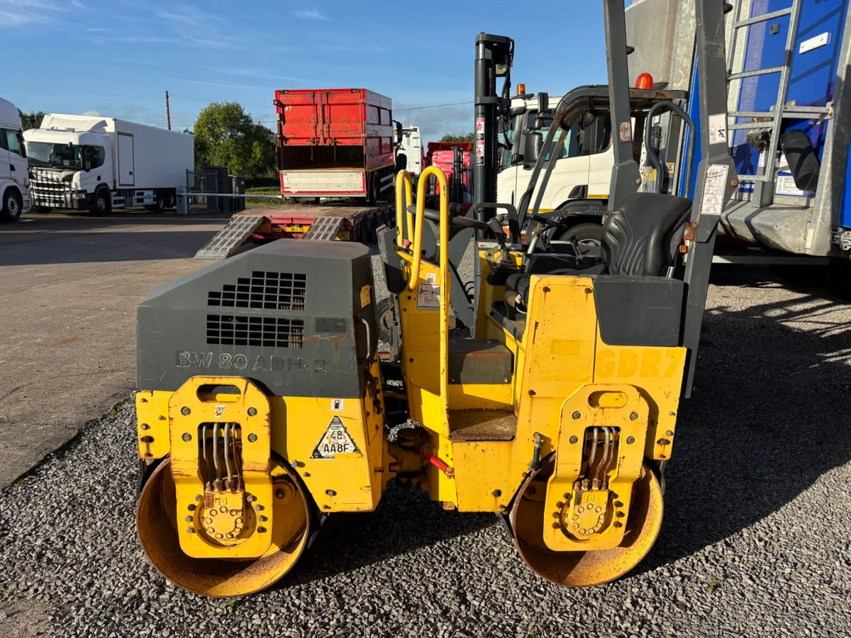 2008 BOMAG 80 ADH-2 Vibrating Roller 302 hrs - Image 1