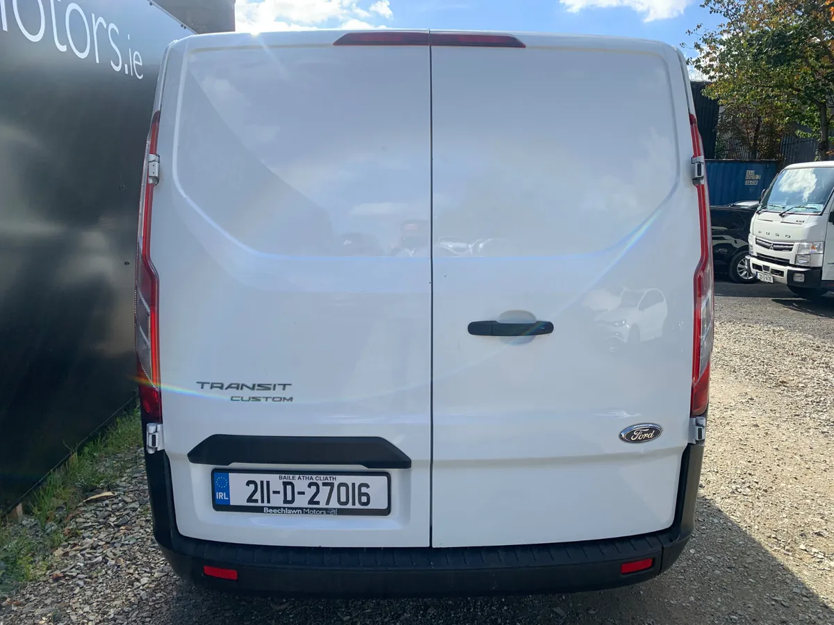 FORD TRANSIT CUSTOM 2.0 TDCI 105 PS SWB VAN - Image 4