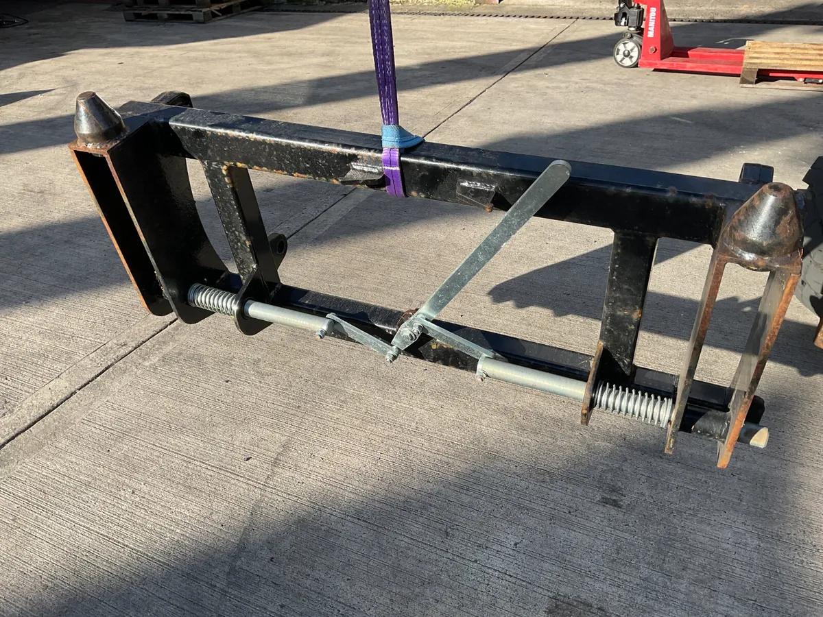 Euro to Pin & Cone Adaptor - Image 4