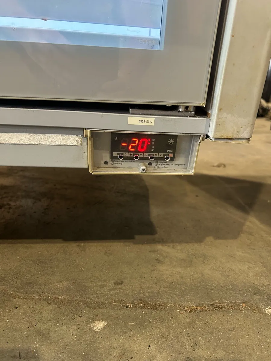 Wall freezers - Image 2