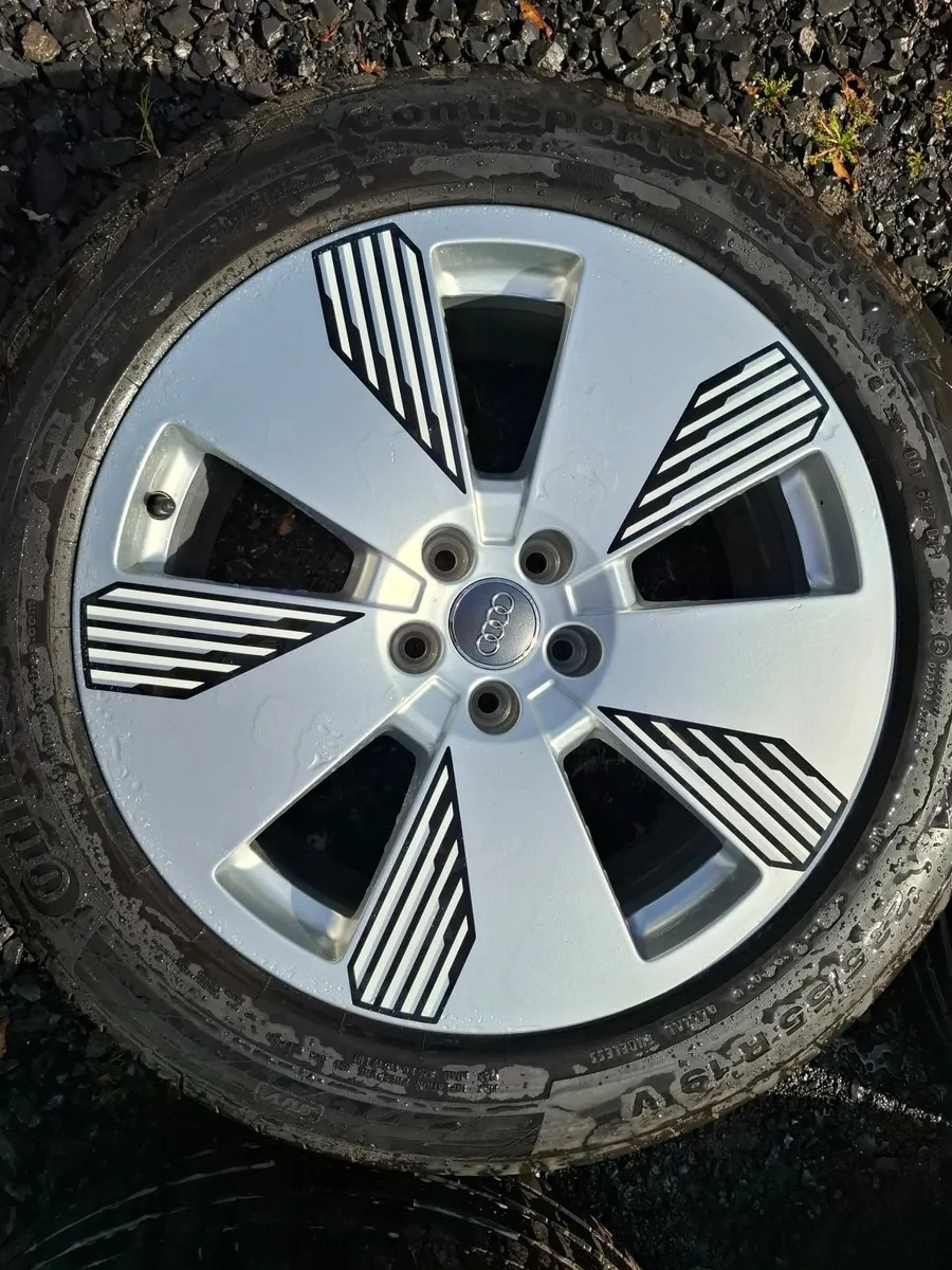 19" Genuine Audi Q5 S Line Alloys with tyres - Image 2
