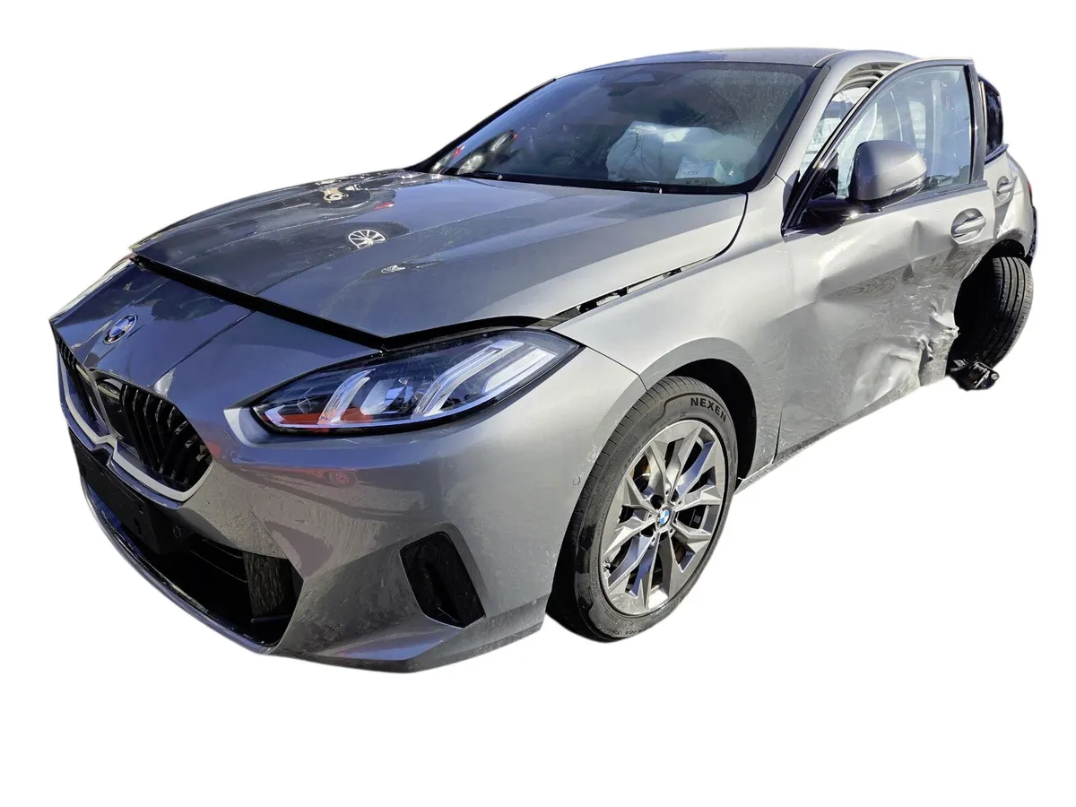 2025 BMW 1 SERIES HYBRID For Breaking/Dismantling - Image 4