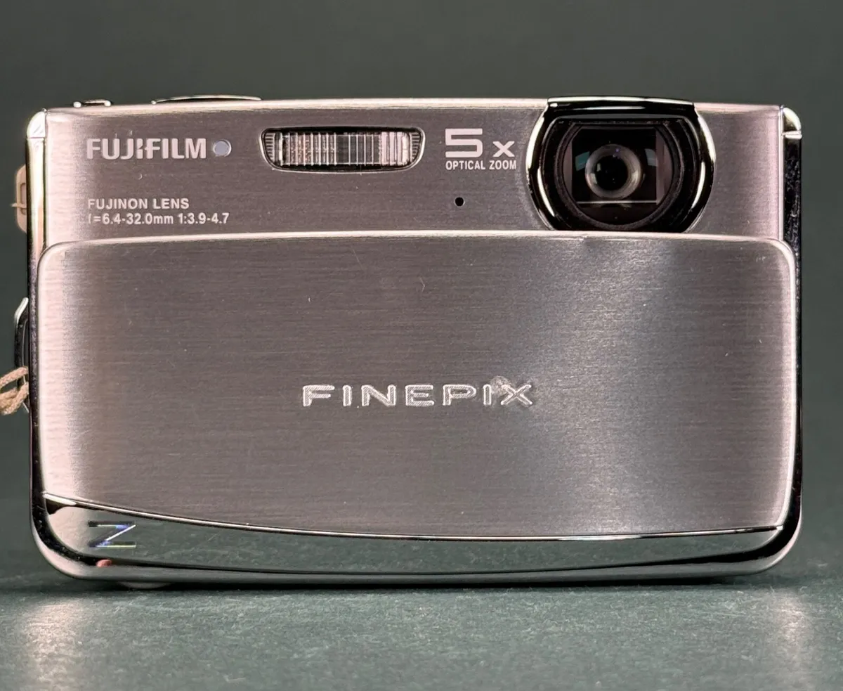 Fujifilm FinePix Z Series Z70 12.2MP Digital - Image 1