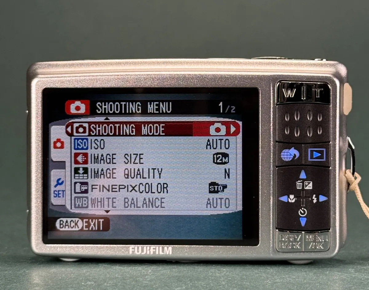 Fujifilm FinePix Z Series Z70 12.2MP Digital - Image 2