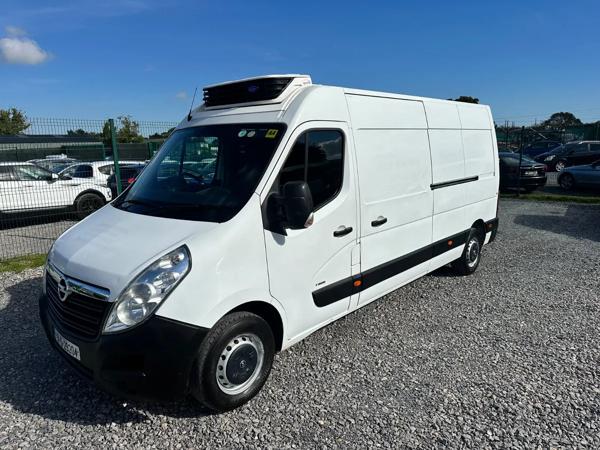 Opel Movano 2019 Fridge freezer low mileage - Image 2