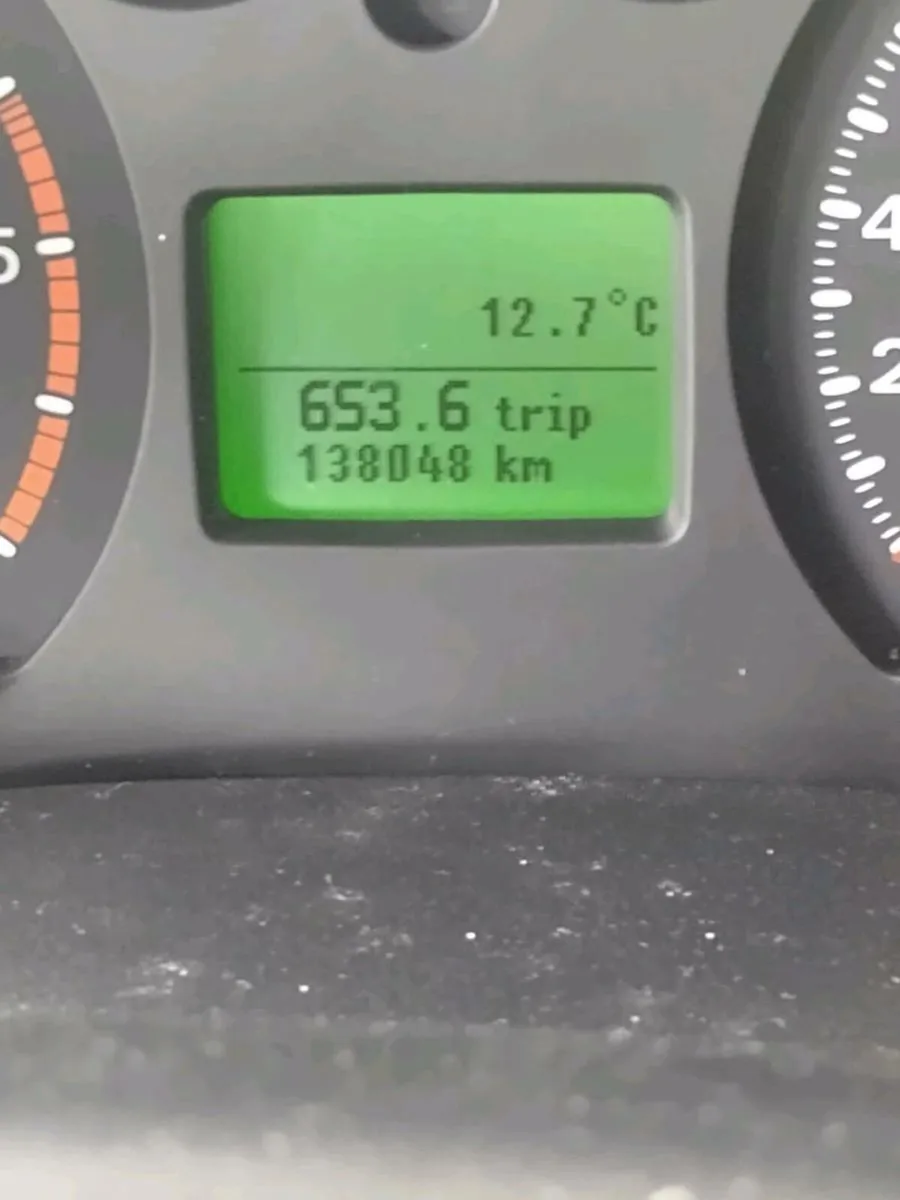 Hymer campervan - Image 3