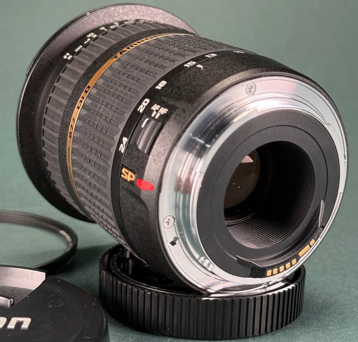 Tamron B001 SP AF 10-24mm f/3.5-4.5 Di II  Canon - Image 4