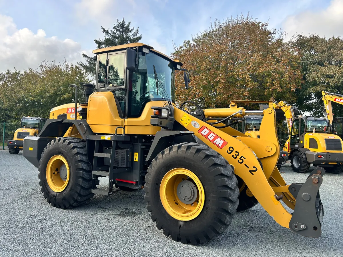 2022 DGM 935-2 - Image 2