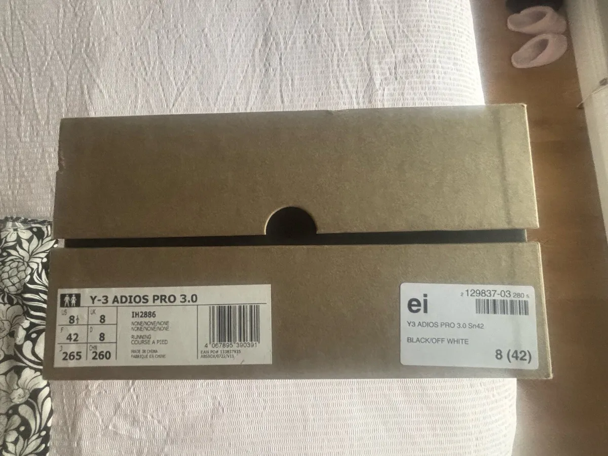 Adidas y3 pro 3.0 size 8 - Image 4