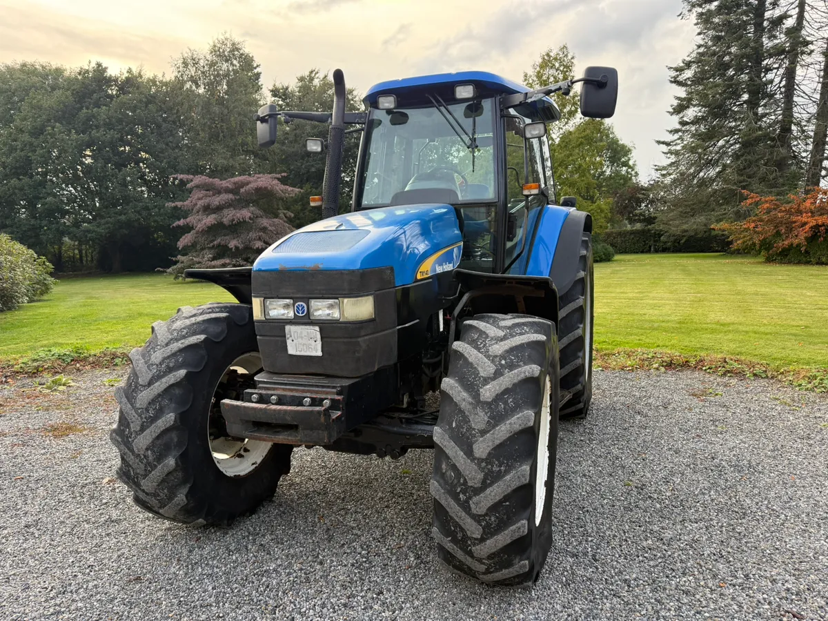 2004 New Holland TM140 R/C creeper €24950 Plus Vat - Image 2
