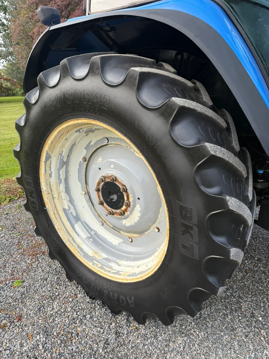 2004 New Holland TM140 R/C creeper €24950 Plus Vat - Image 4