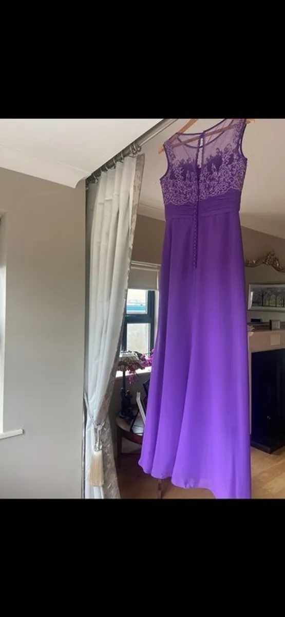 Bridesmaid - Image 3