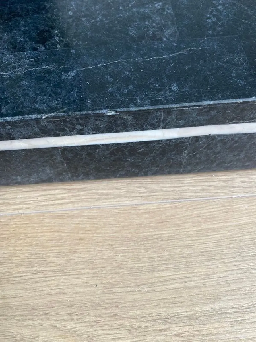 Console Table - Image 3