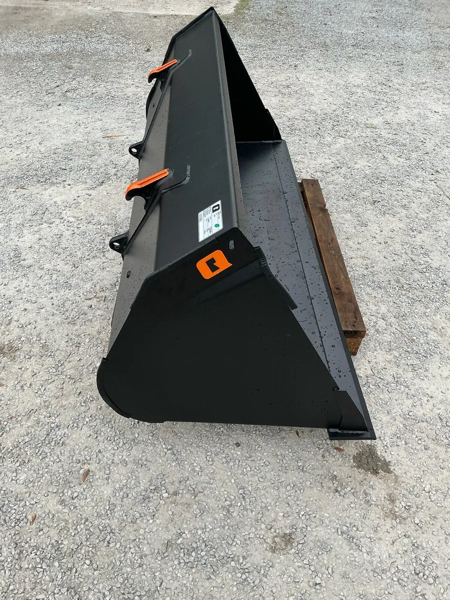 Quicke Buckets  6 - 7 - 8  Foot in stock - Image 2