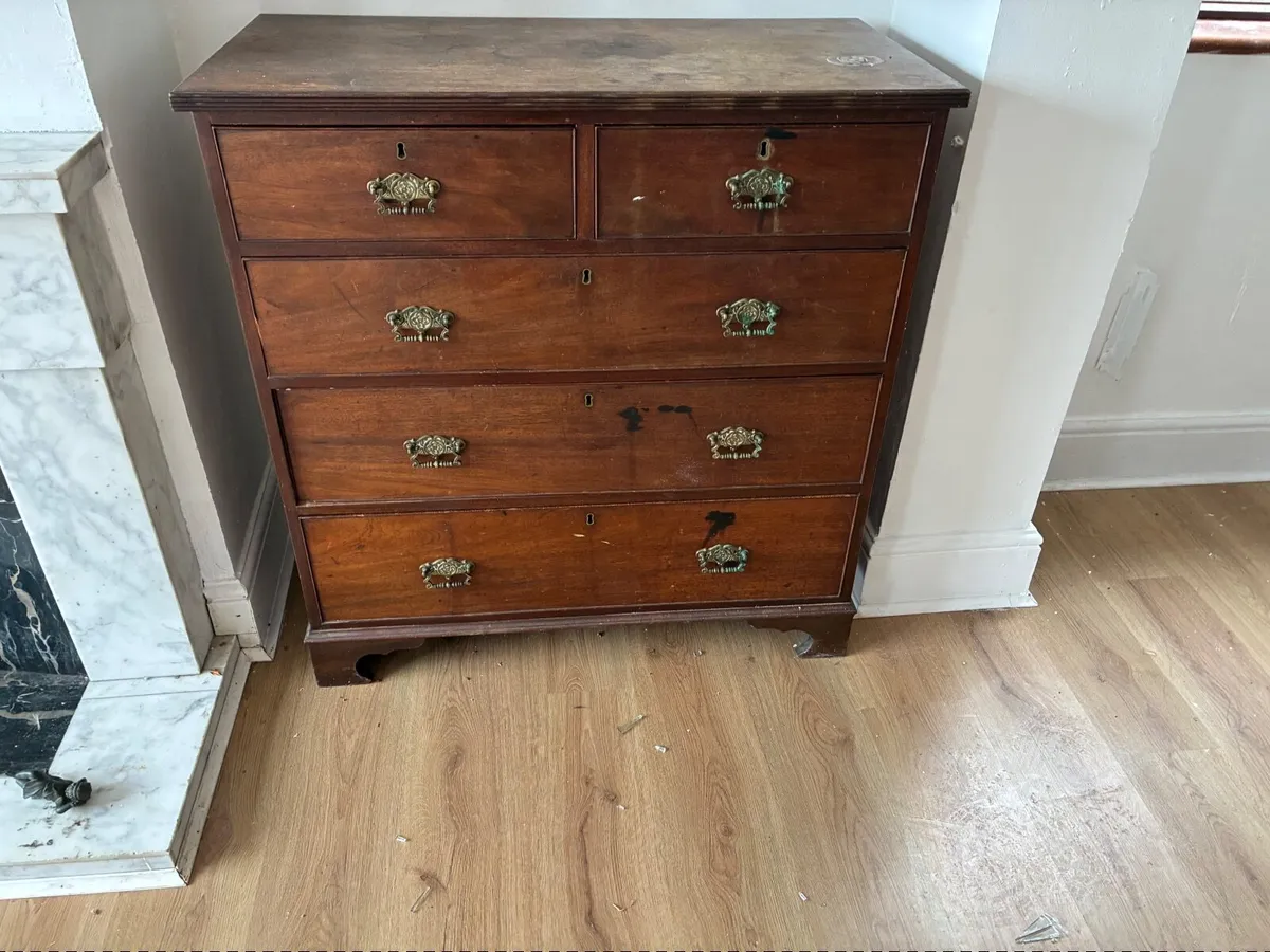 Antique tables and Chester drawers - Image 1