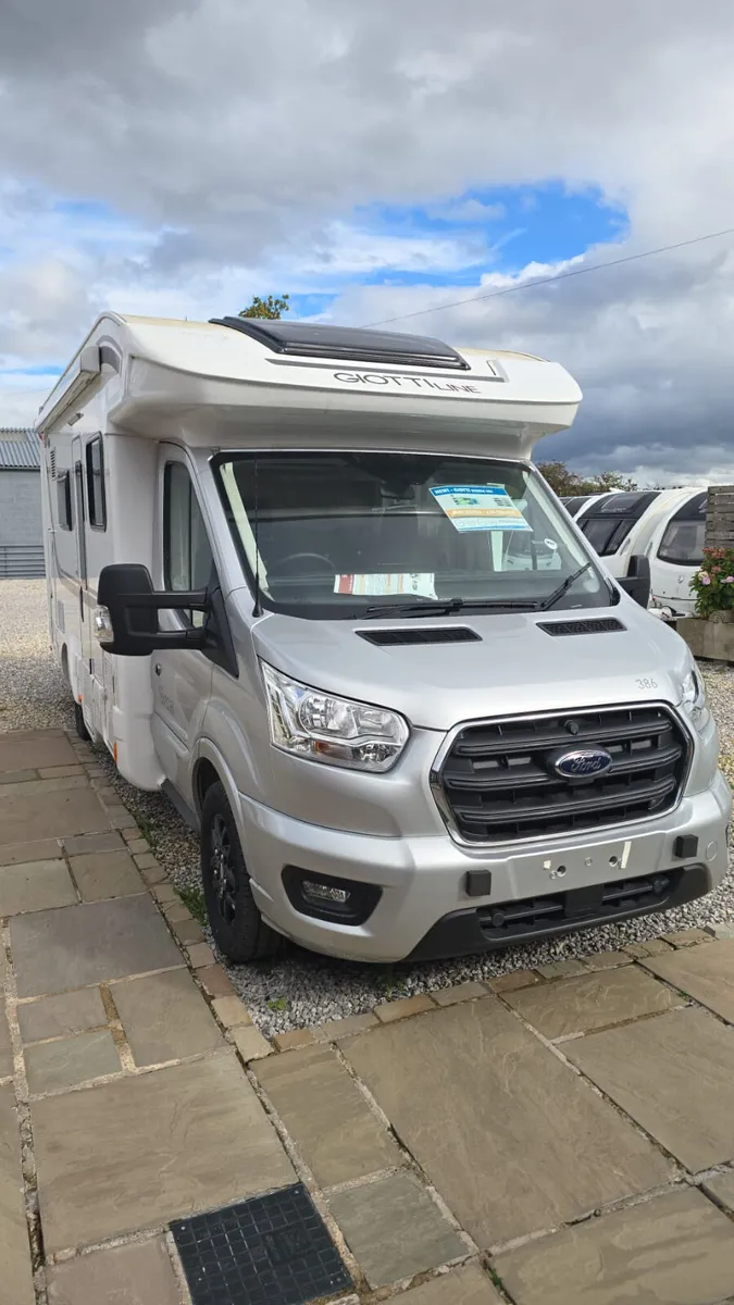BRAND NEW FORD GIOTTLINE SIENA 6 BERTH MOTORHOME!! - Image 3