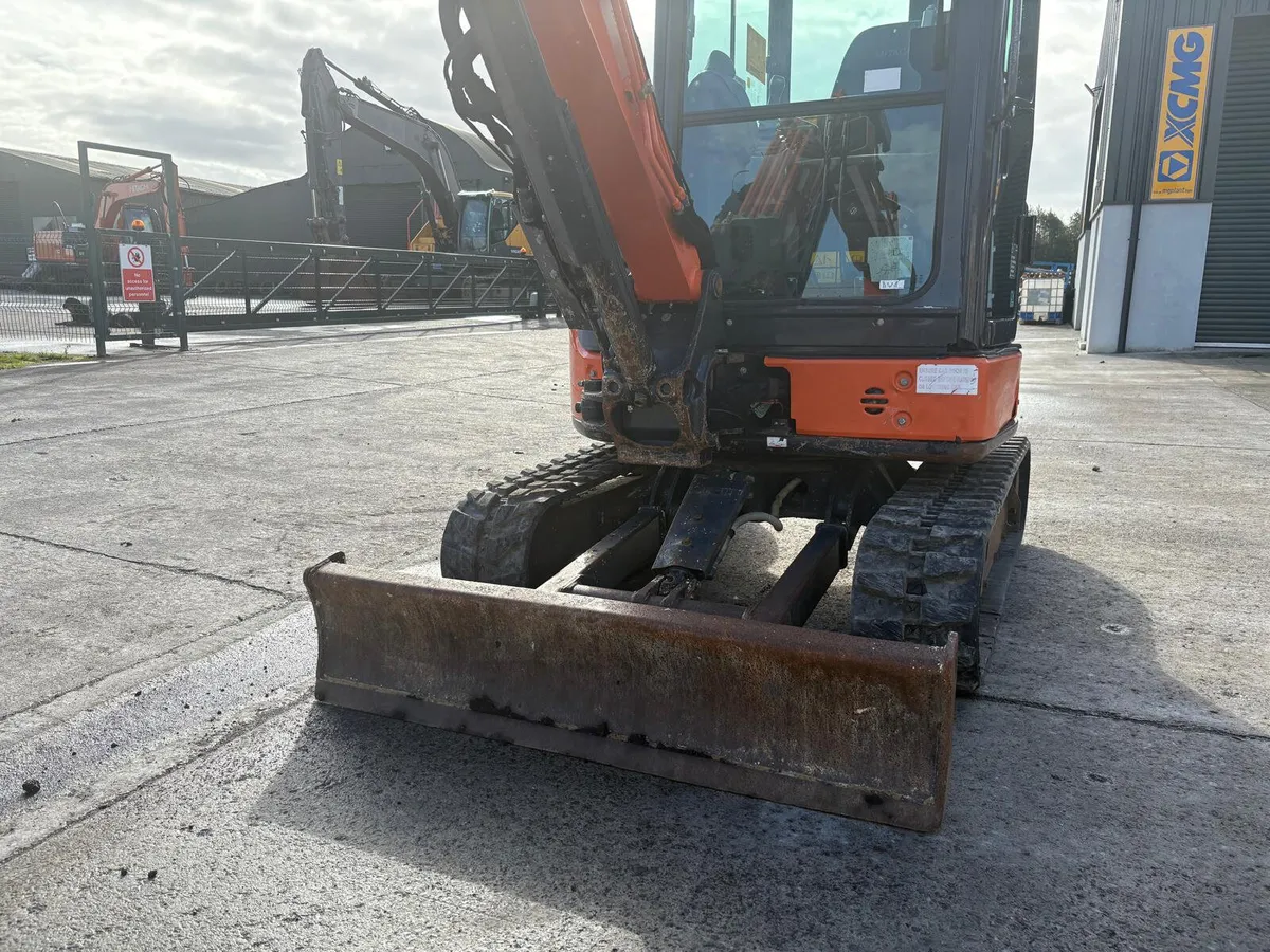 2018 Hitachi ZX33U-5A CLR - Image 2
