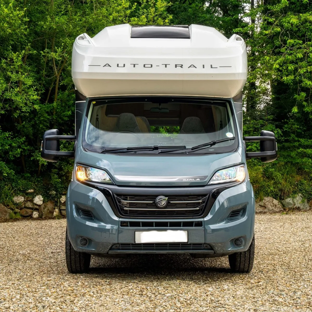 6 belt 8500miles 2022 UK reg - Image 2