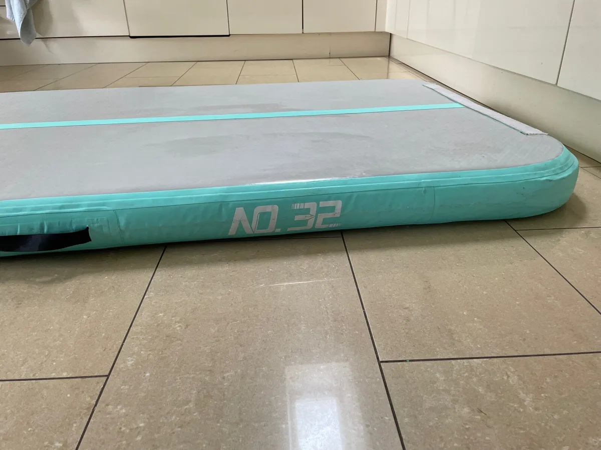 Airtrack Gymnastics Mat - Image 3