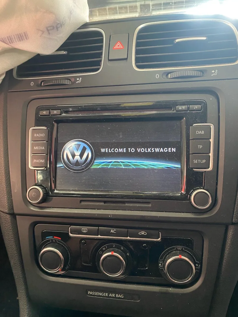 Volkswagen Golf For Breaking 1.6 tdi mk6 - Image 3