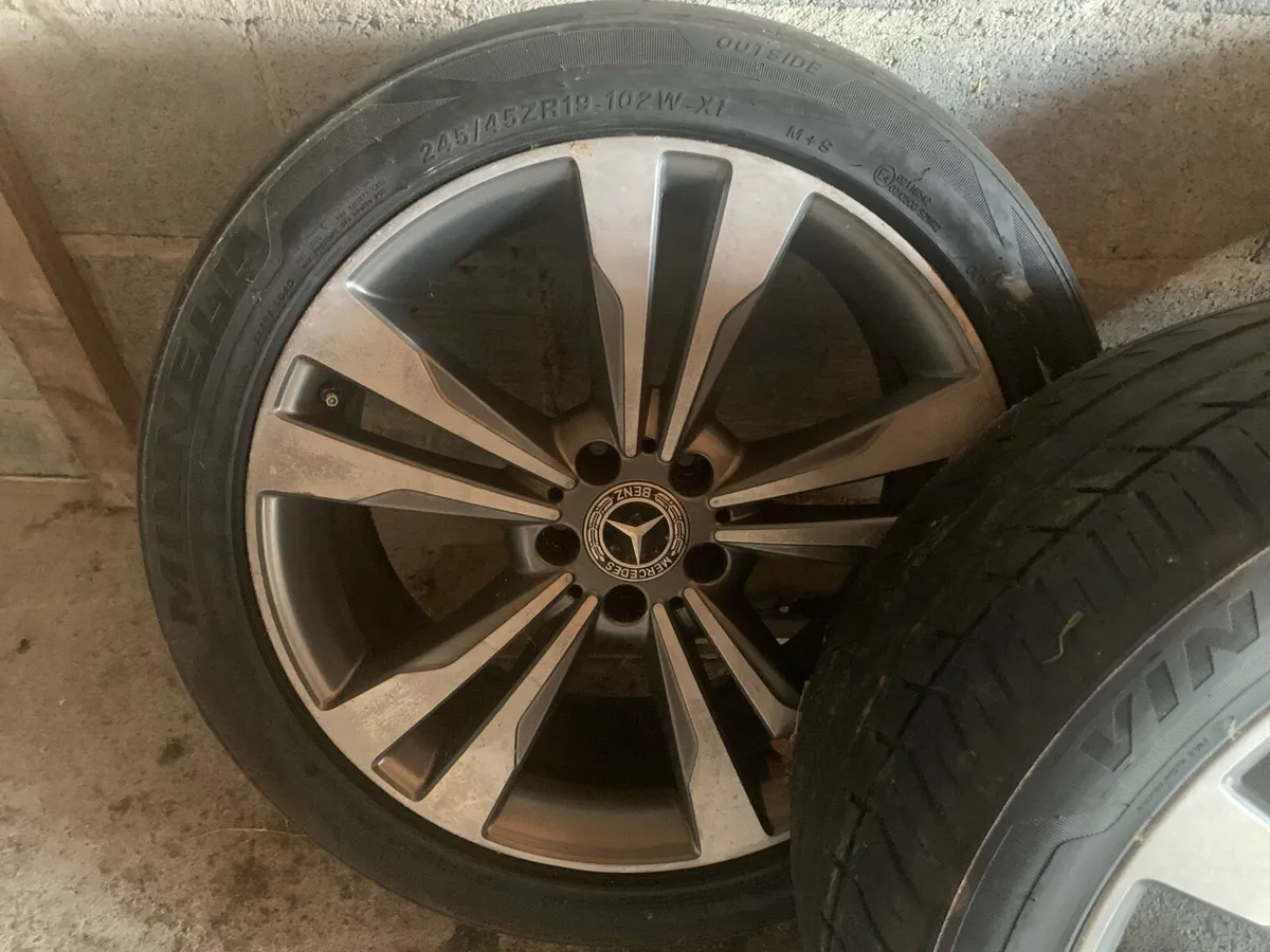 Mercedes Tyres - Image 4