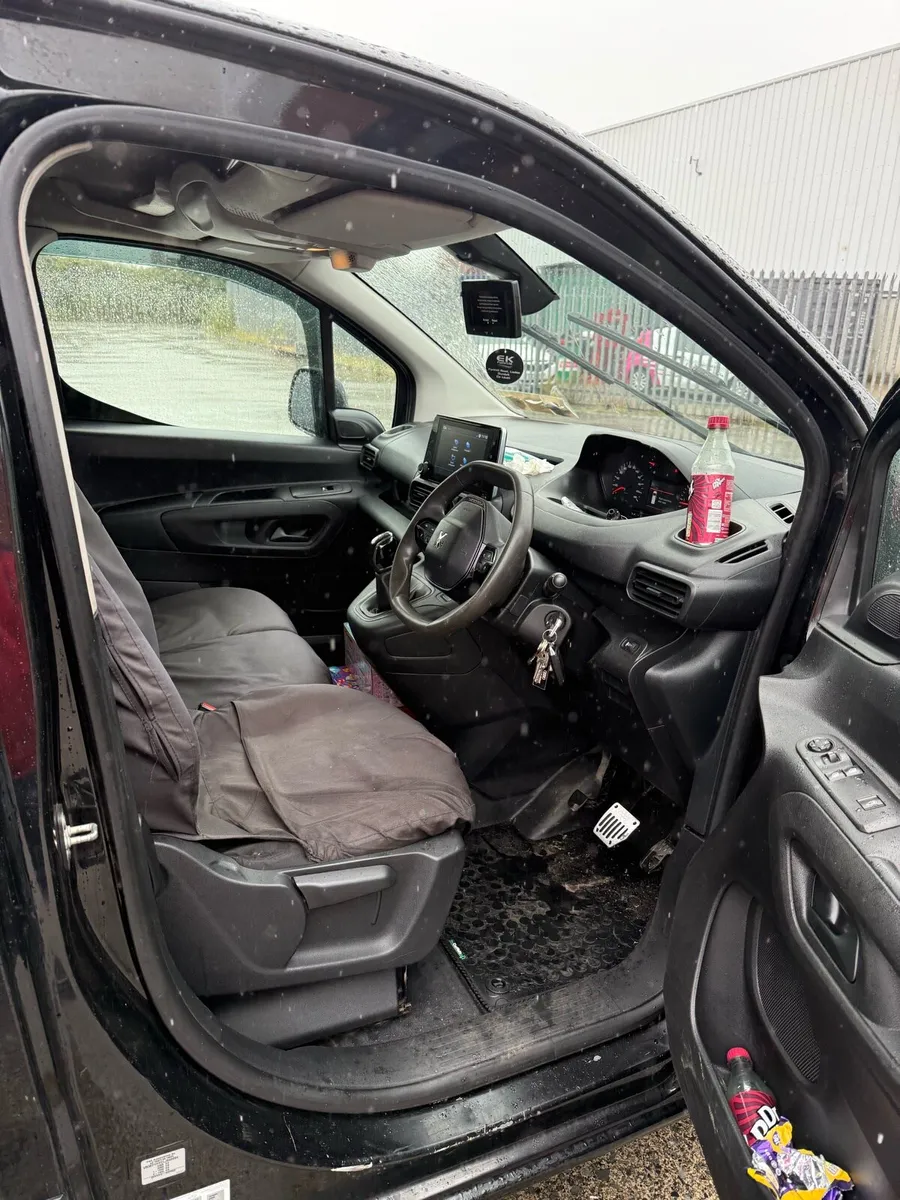 Peugeot partner - No Vat - Image 3