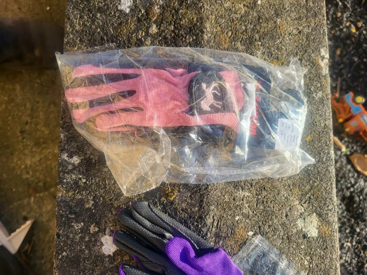 Job lot of gaiters/ half chaps - Image 4