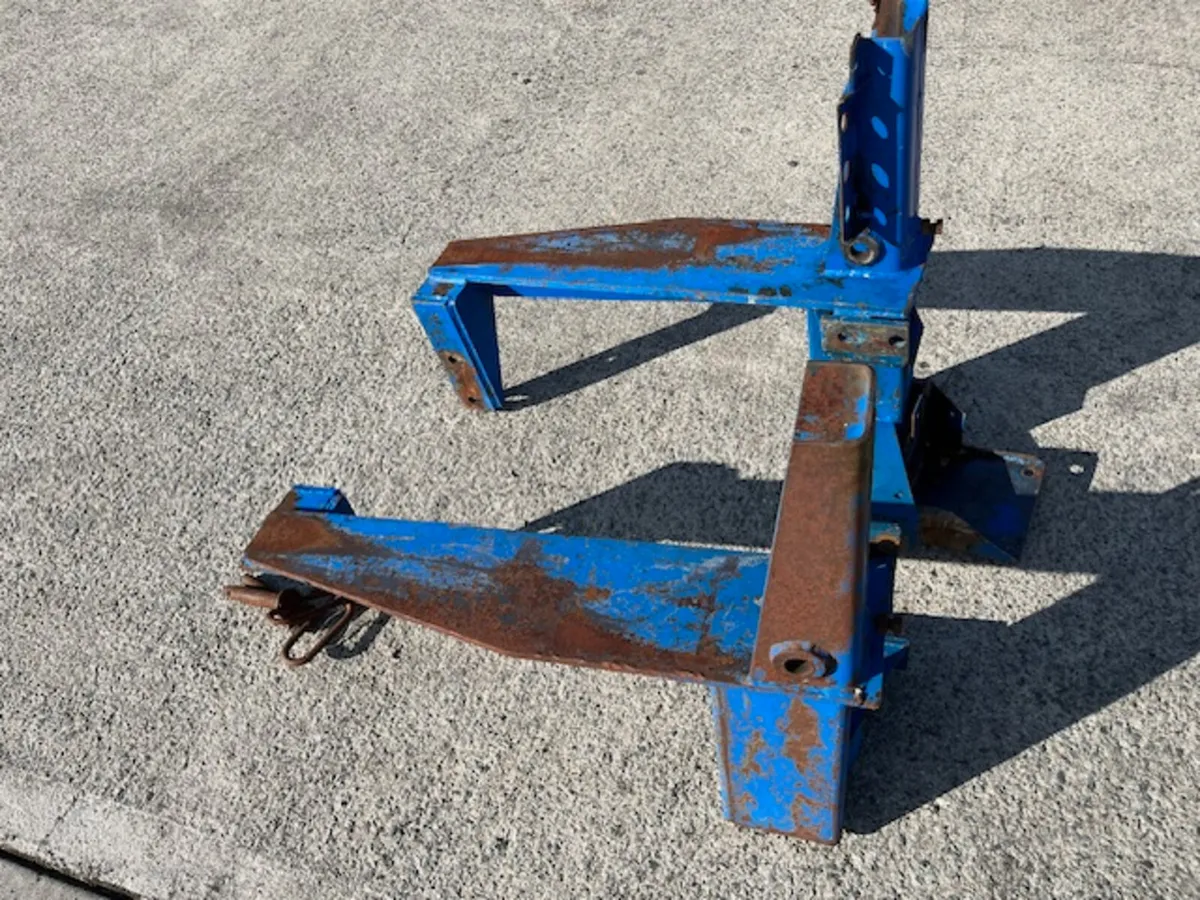 Tanco Loader Brackets suit Ford 6610 6600 5610.. - Image 4